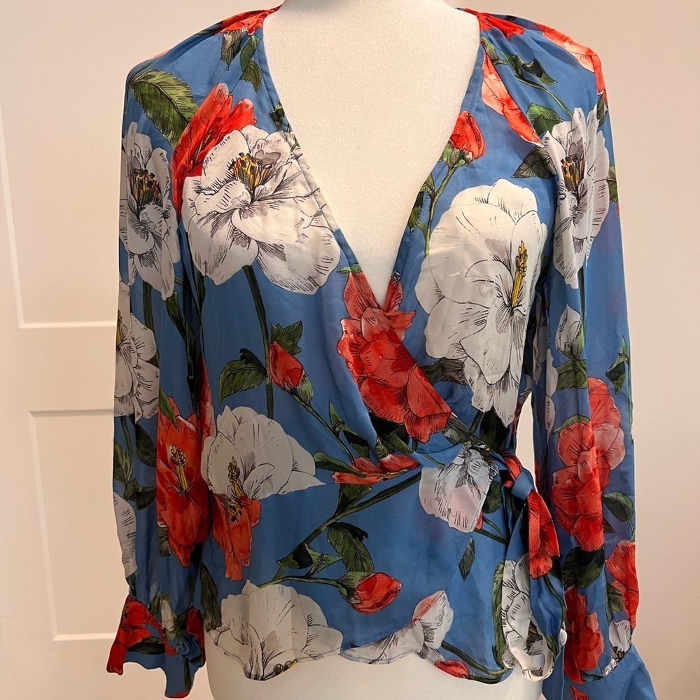 Parker wrap floral blouse. Sz s